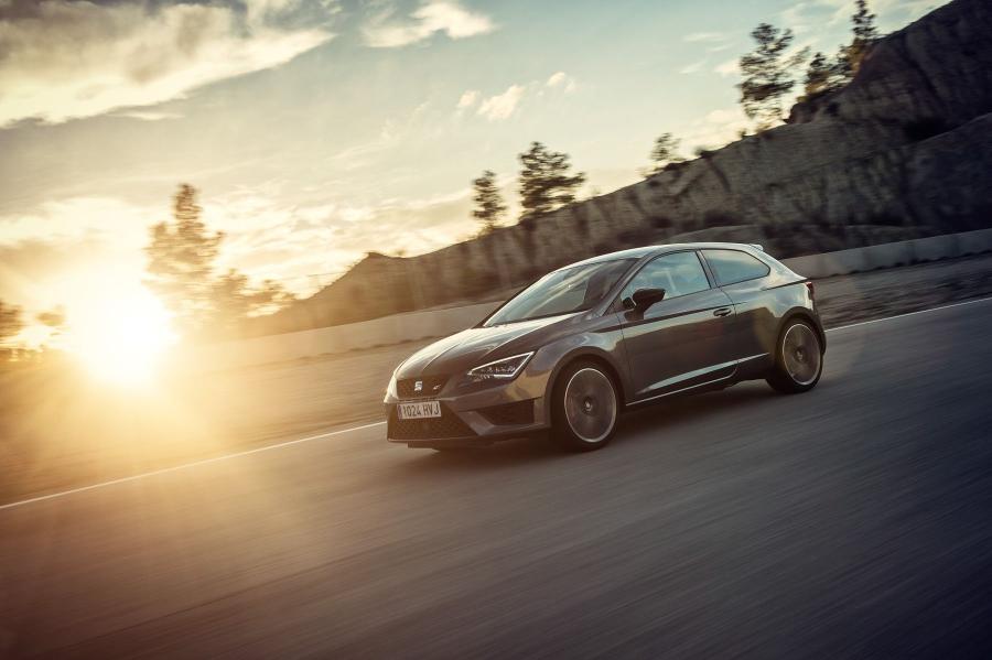  Seat Leon Cupra 280 2013 года  (фото 12 из 67)